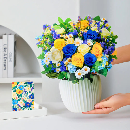 Cerulean Dream Pop-Up Bouquet